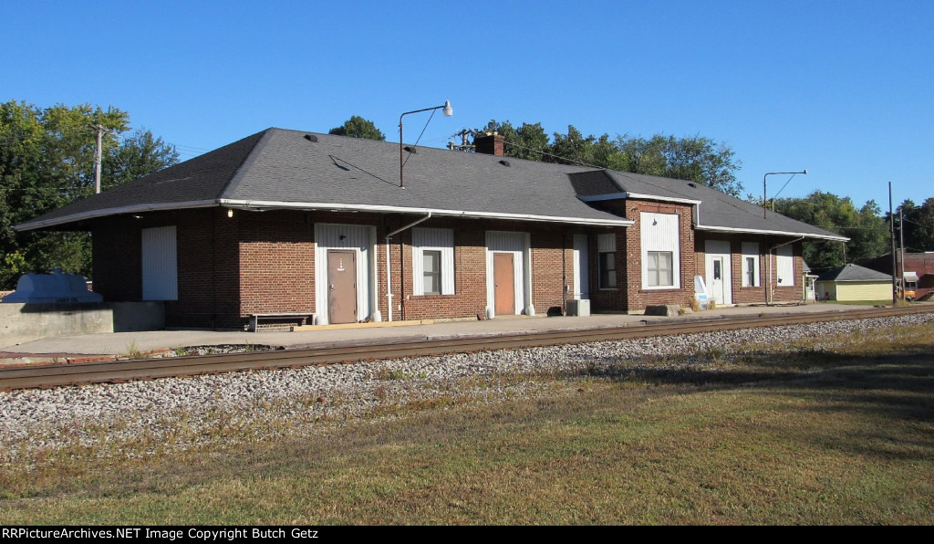 Depot at Taylorville...